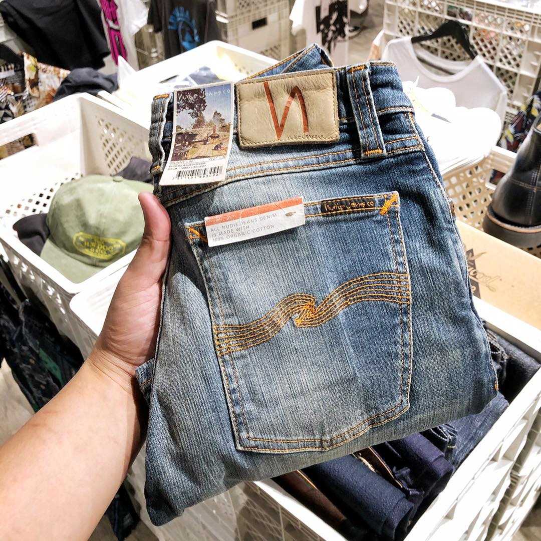 กางเกงยีนส์ NUDIE Jeans