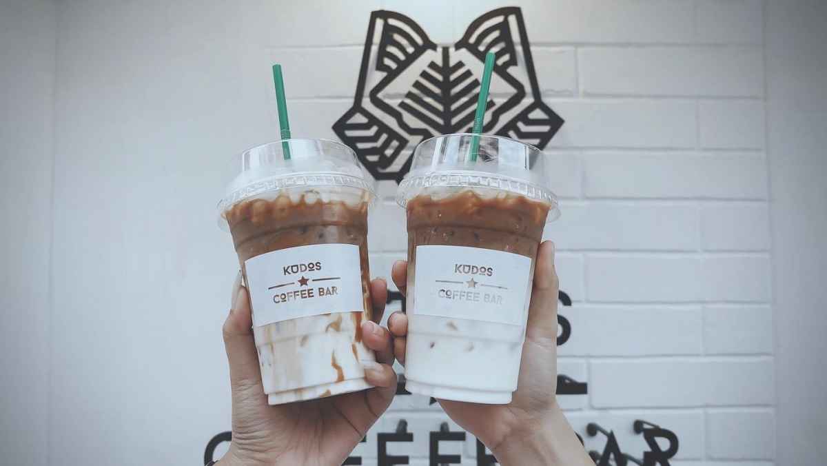 คูดอส คอฟฟี่ บาร์