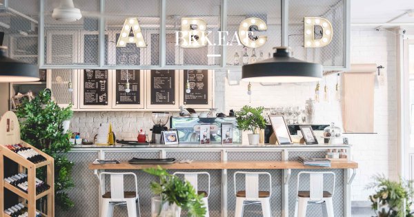 Alphabet Cafe&Bar ABCD