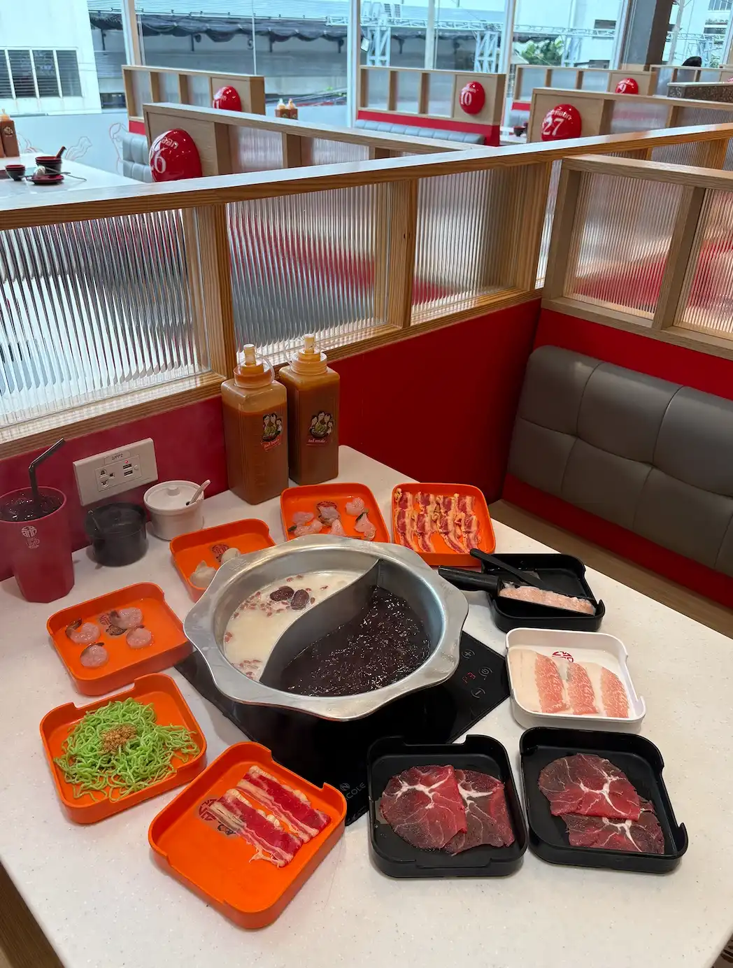 ลัคกี้สุกี้ ลัคกี้สุกี้