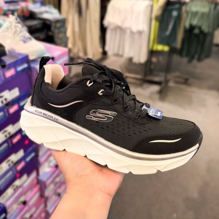 Skechers