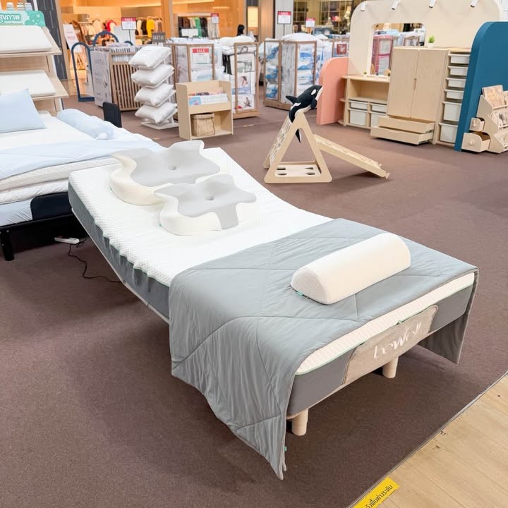 MEGA HOME & DECOR