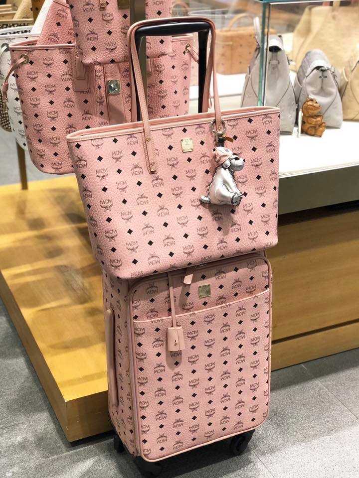Hello Summer Sale
