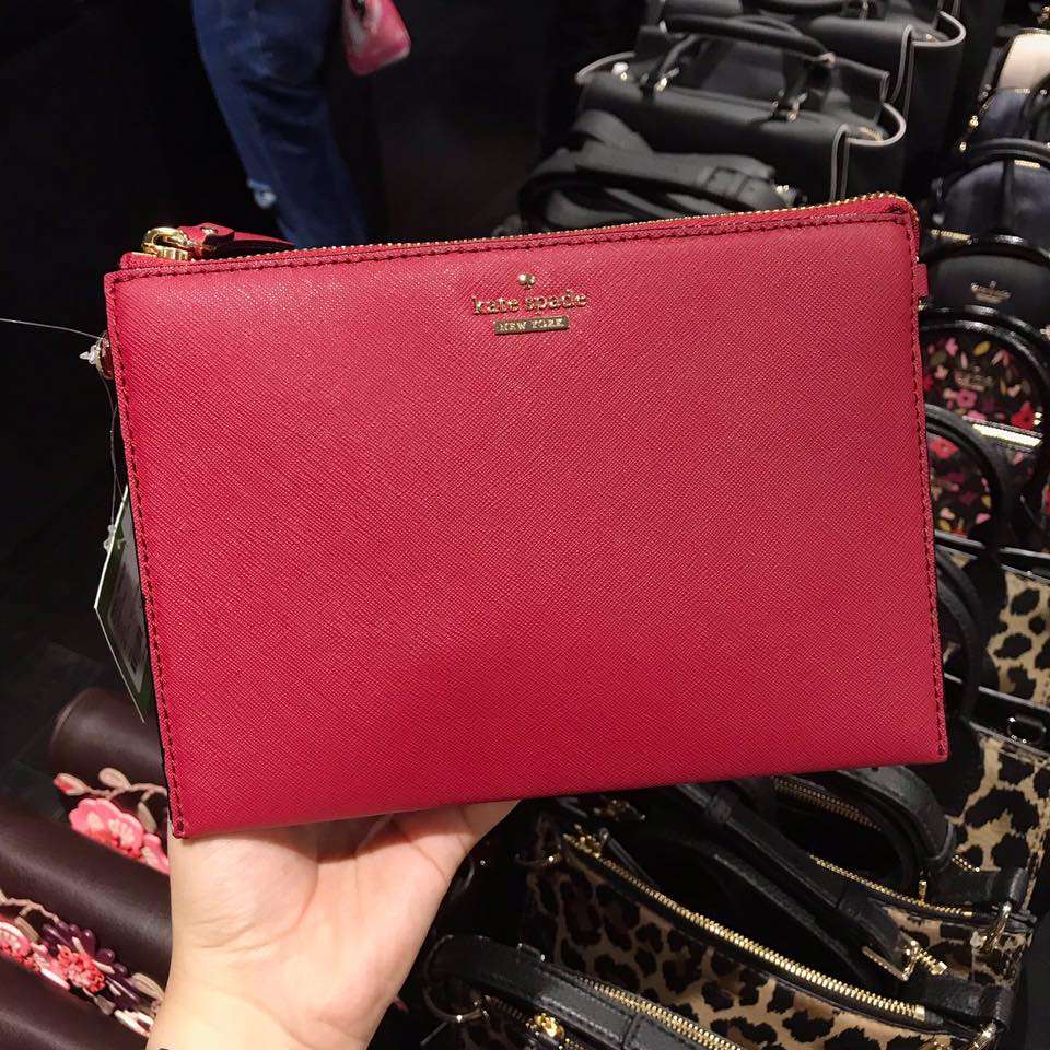 PAT LUXURY GROUP FRIENDS & FASHION