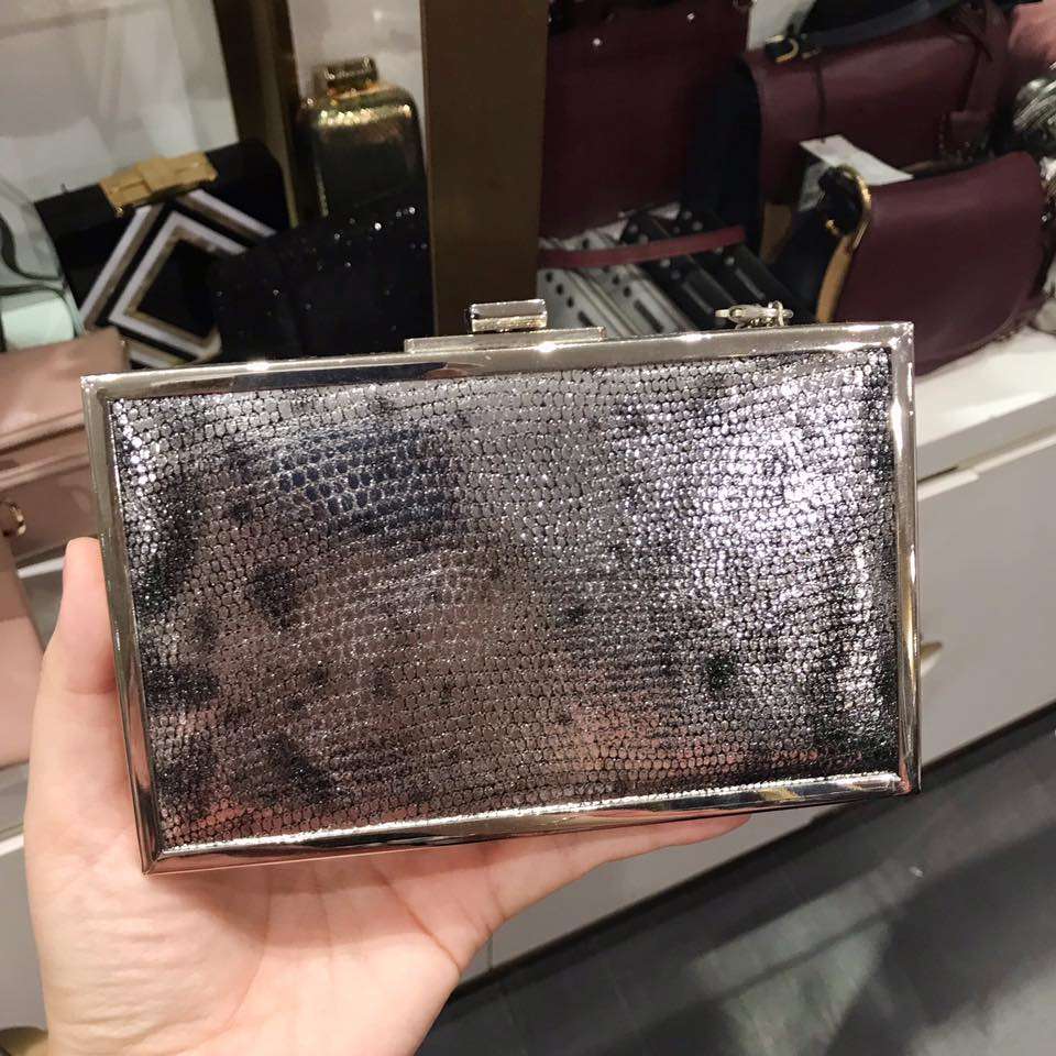 PAT LUXURY GROUP FRIENDS & FASHION