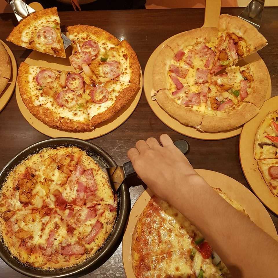Pizza Hut