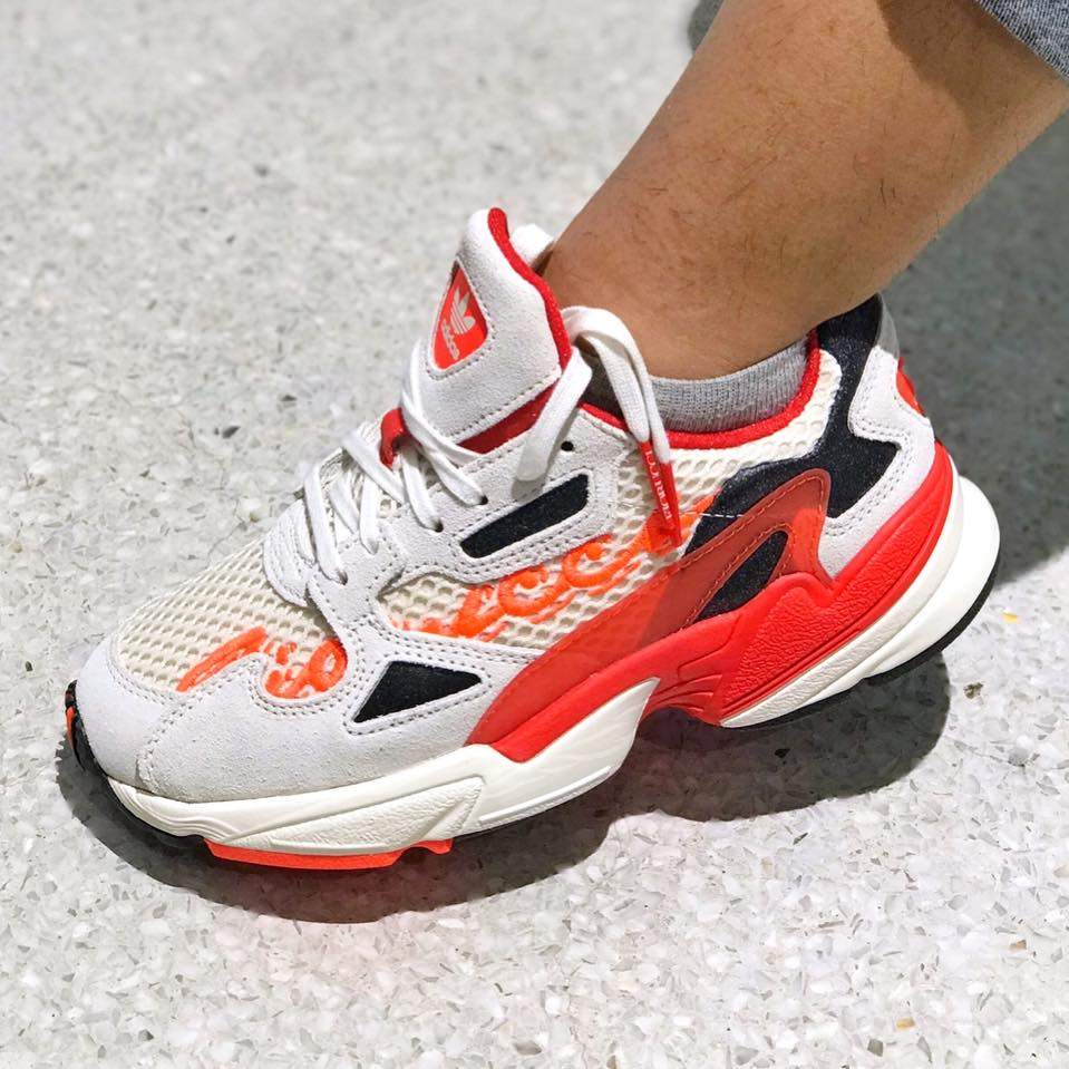 adidas falcon taiwan