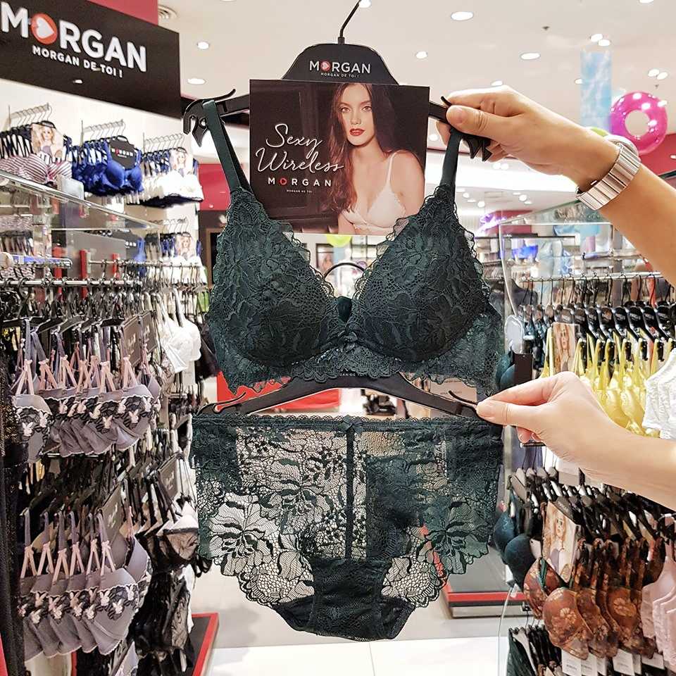 Robinson Lingeries