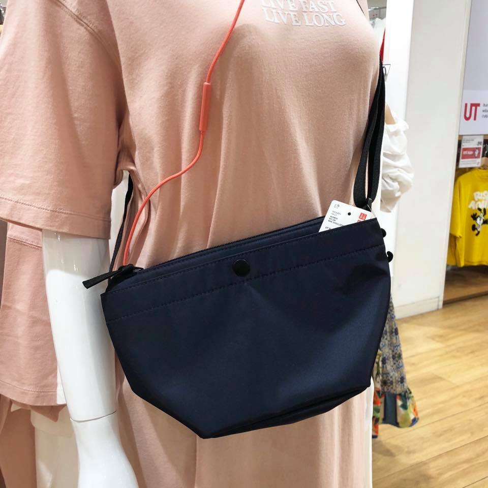Uniqlo 6