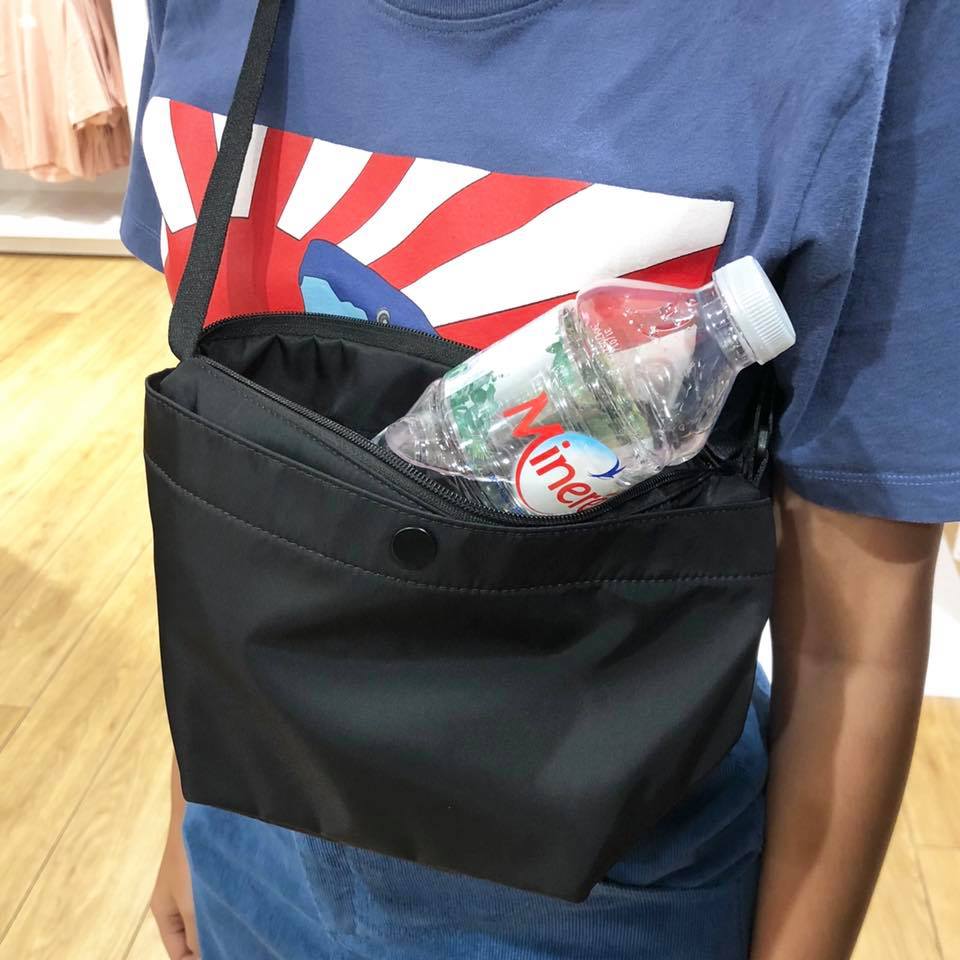 Uniqlo 4