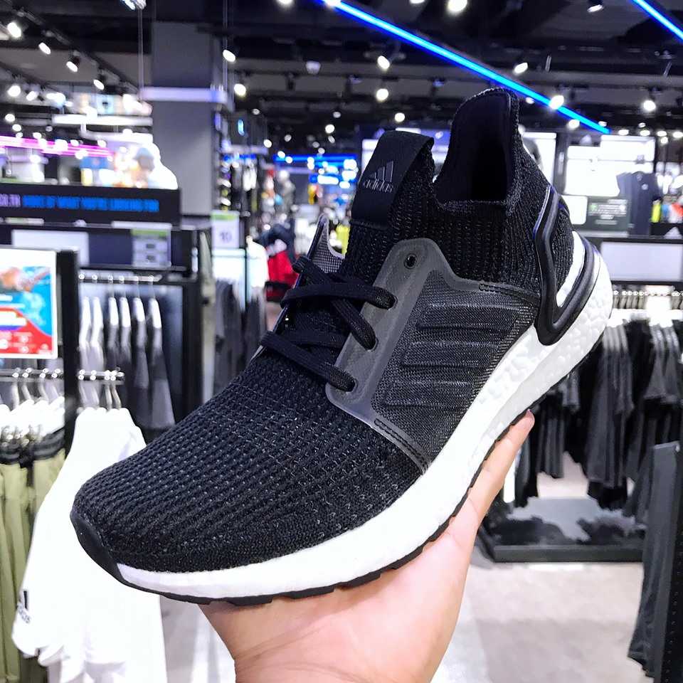 ADIDAS Run7
