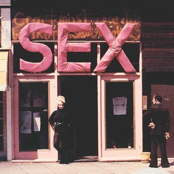 Sex shop vivienne westwood 1