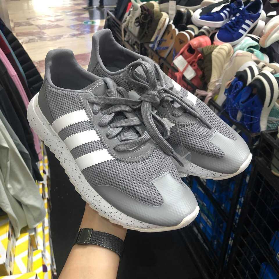 ADIDAS PUMA 015