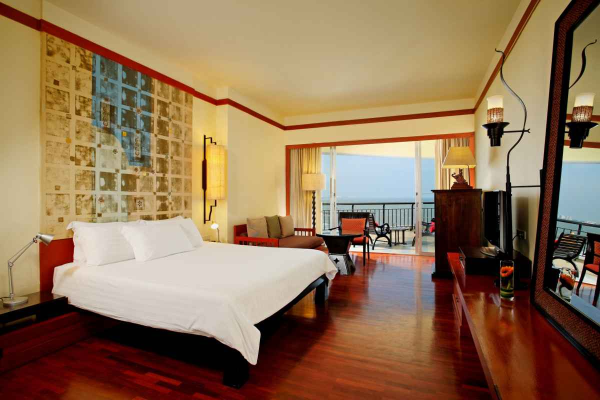 Hilton Huahin Resort Room