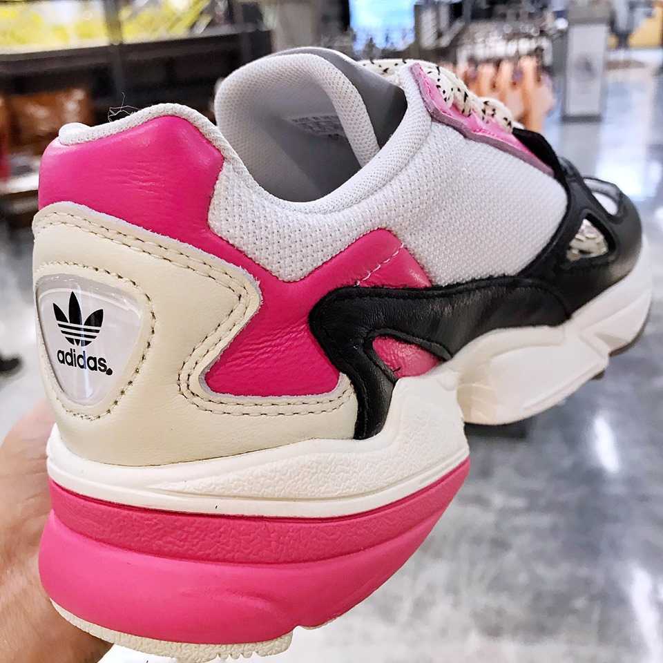 Adidas Falcon6