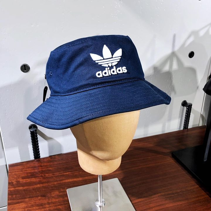 Adidas 21