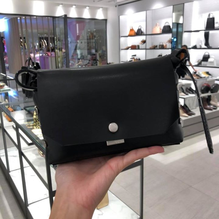 Charles & Keith 15