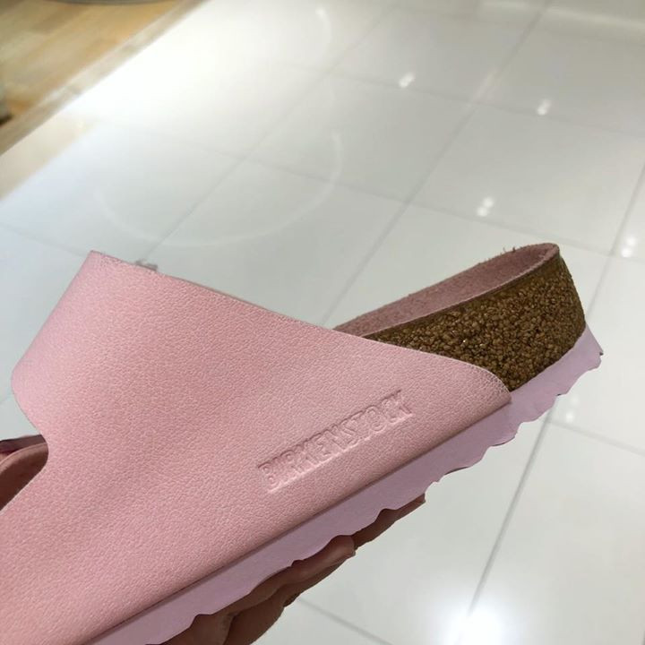 BIRKENSTOCK 07