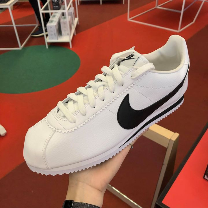 NIKE  06