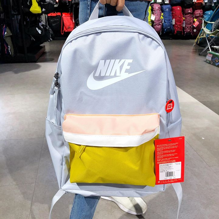 NIKE Bag 6