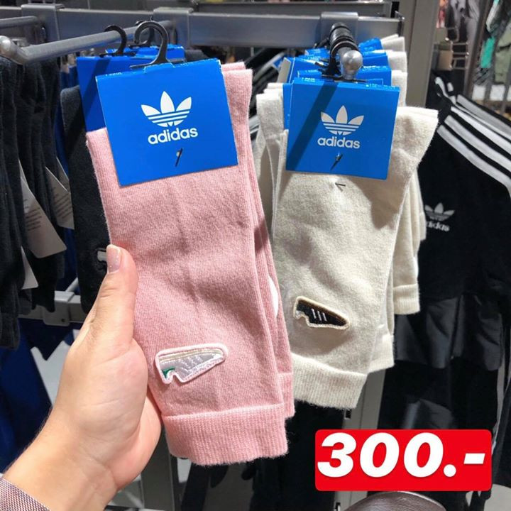 30 adidas