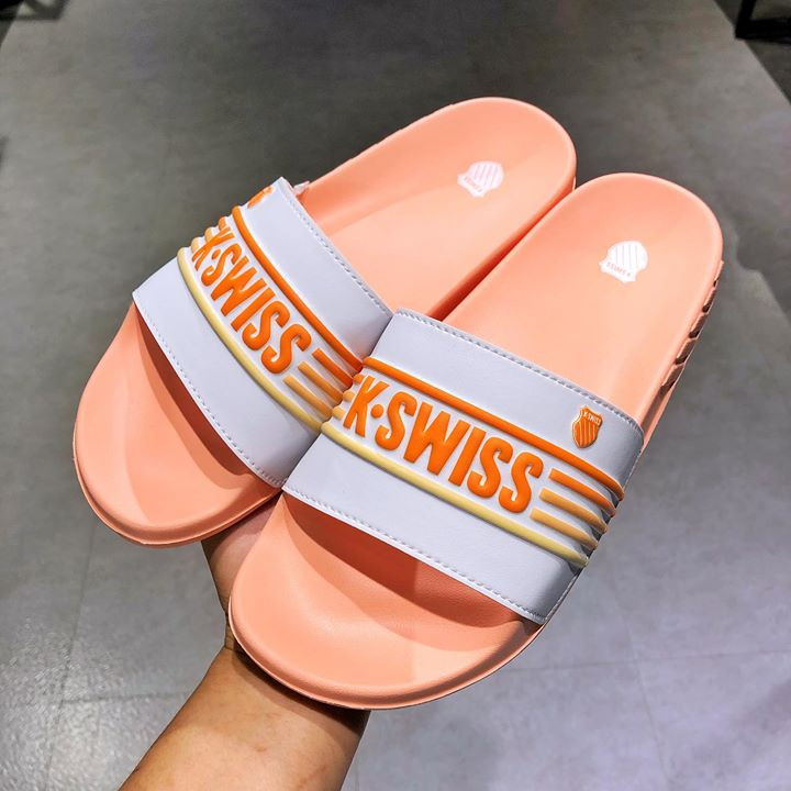 4 sandals