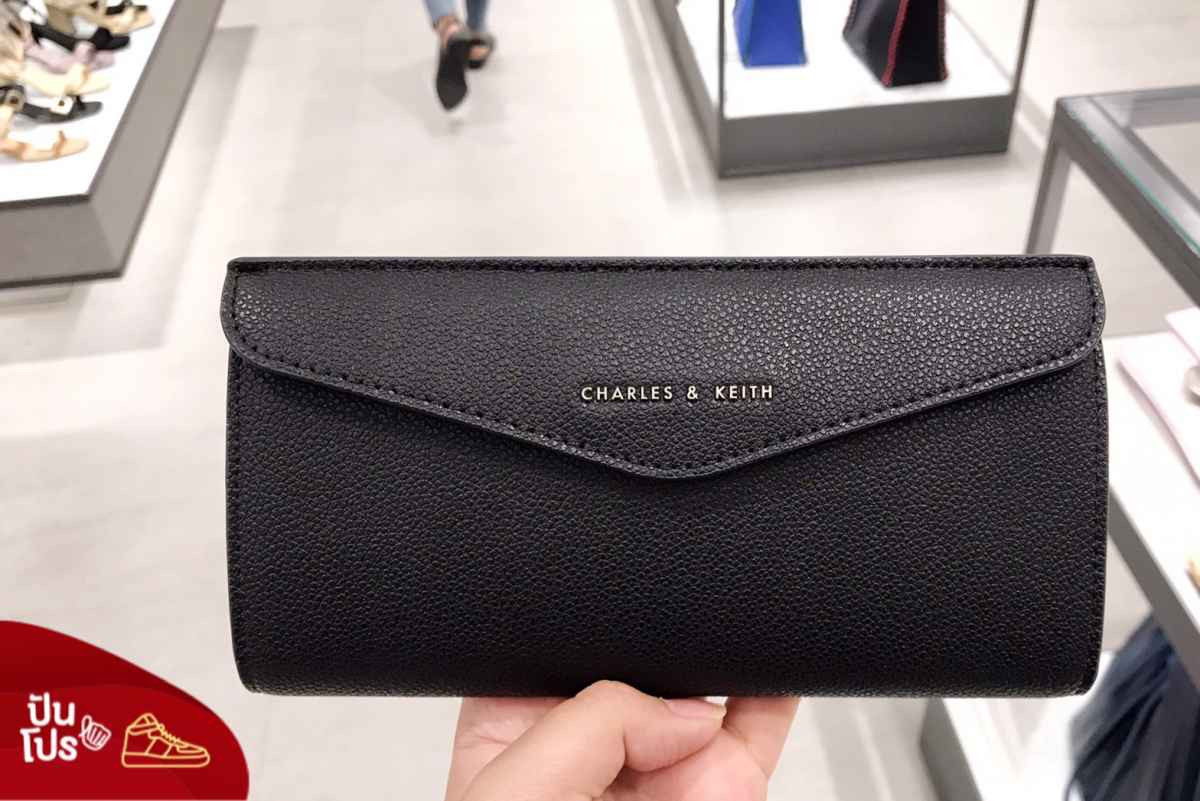 charles and keith envelope bag