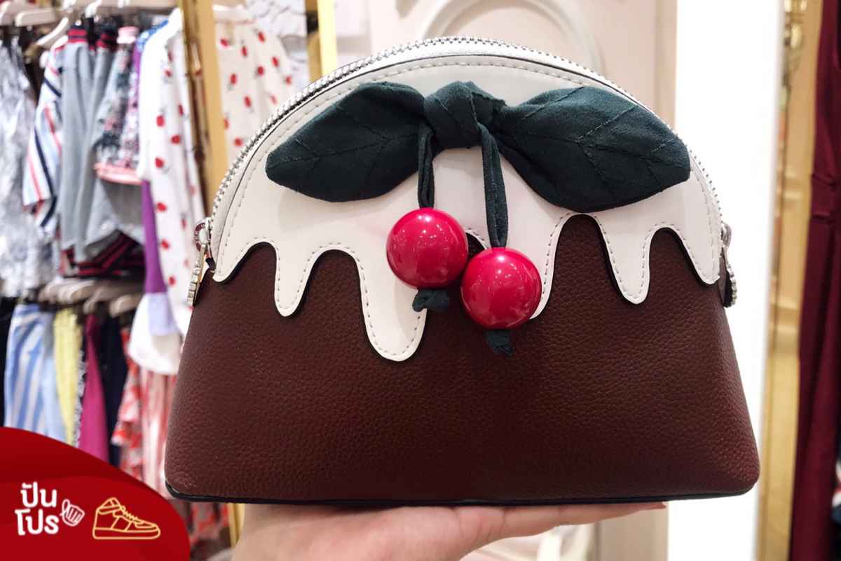 Lyn กระเป๋าคิ้วท์ๆลด 70% Lyn กระเป๋าคิ้วท์ๆลด 70%