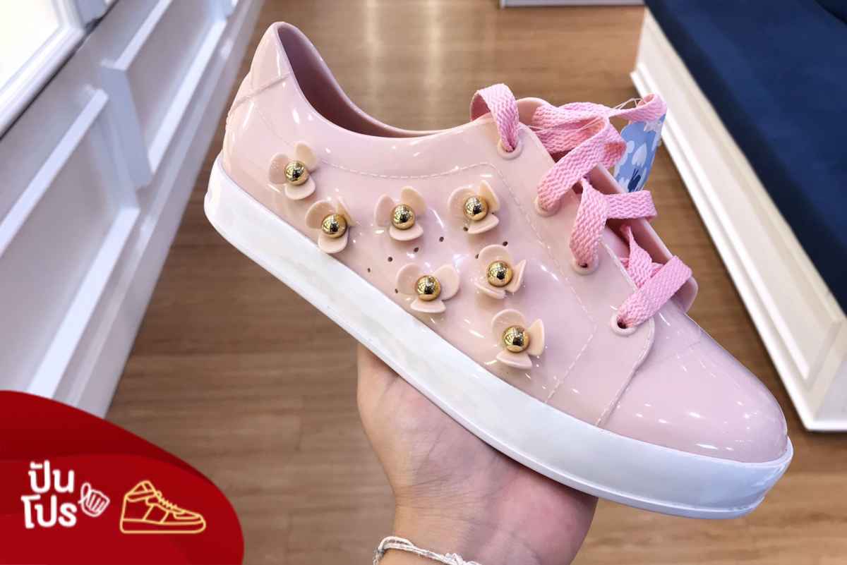 รองเท้าคิ้วท์ๆ Jelly Bunny ลด 70% รองเท้าคิ้วท์ๆ Jelly Bunny ลด 70%