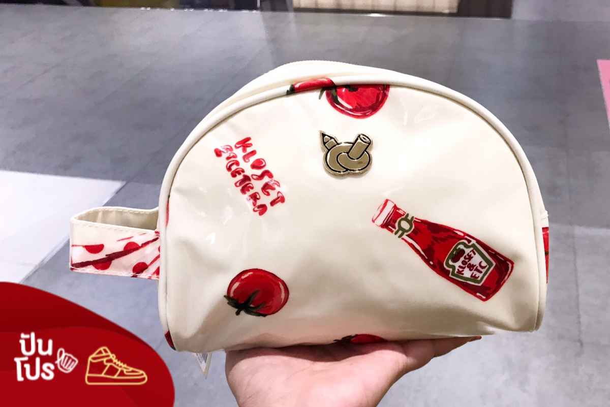 Kloset Glossy Curve Bag ลด 50% Kloset Glossy Curve Bag ลด 50%